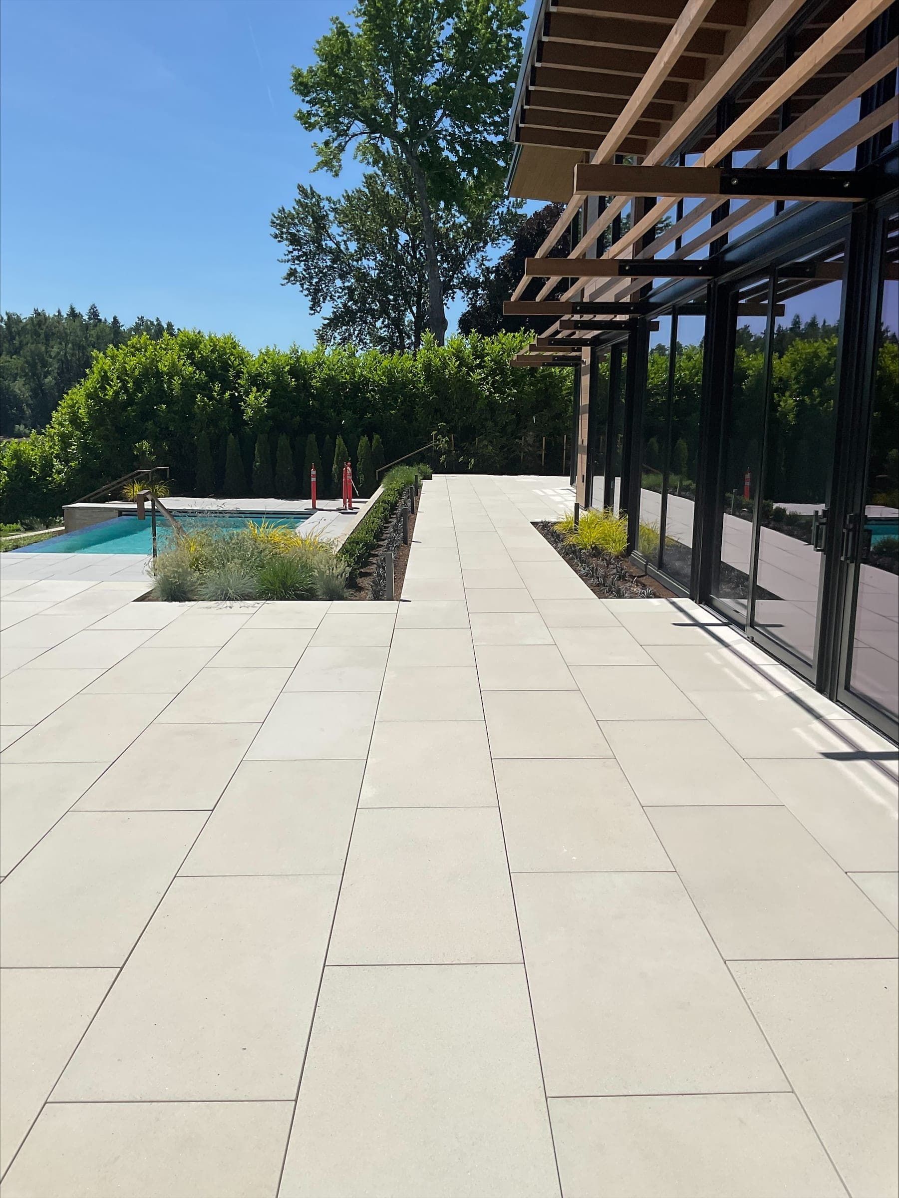 Architectural Glass Plaza & Large-Format Pavers